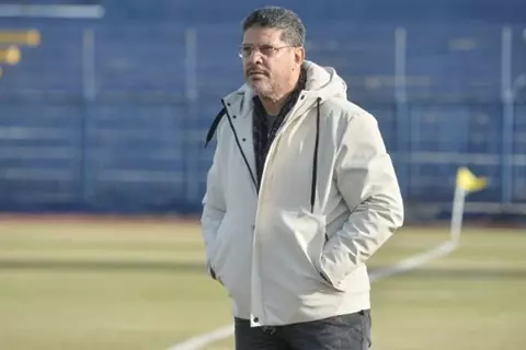 تجربة تاريخية وأخرى متواضعة.. ماذا فعل مدربان لم يرتديا قميص الزمالك قبل الرمادي؟